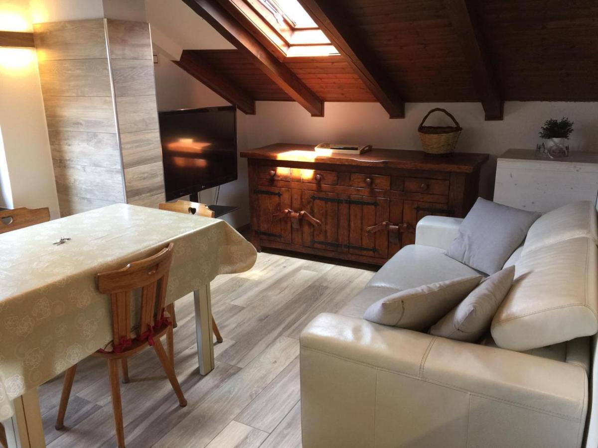 La Mansarda Di Sabina. Apartment Fiera Di Primiero Ngoại thất bức ảnh